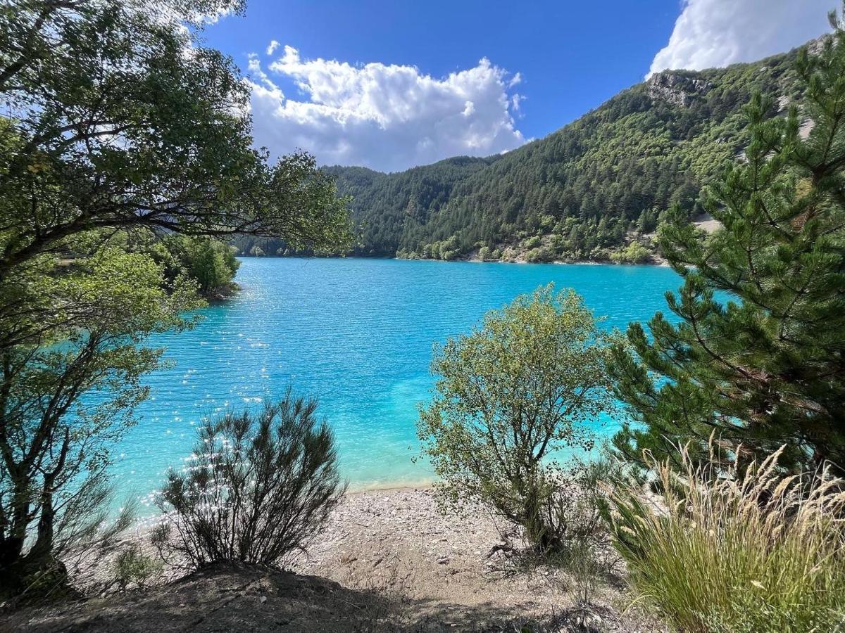Le Priolat Des Anges Aux Portes Des Gorges Du Verdon Trigance Exteriör bild